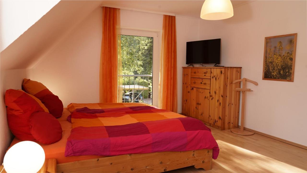 3 Schlafzimmer 8 Gaste Ruhig 110Qm Nahe Flughafen Norderstedt Exterior photo